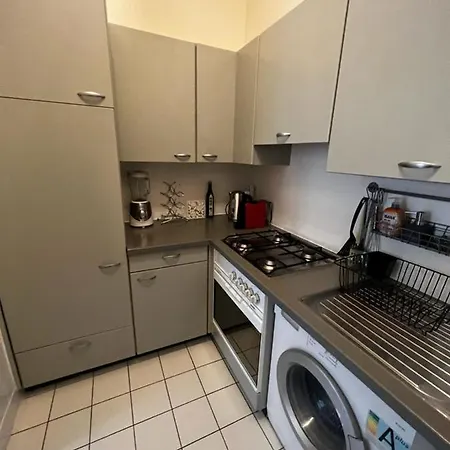 La Navigation, 1 Bdr Appartement